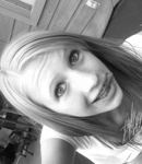&AndreaNicole;