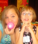 Izzy[: